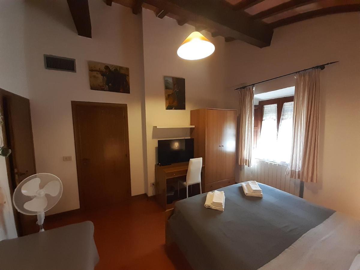 Podere San Francesco Bed and Breakfast Volterra Exteriör bild