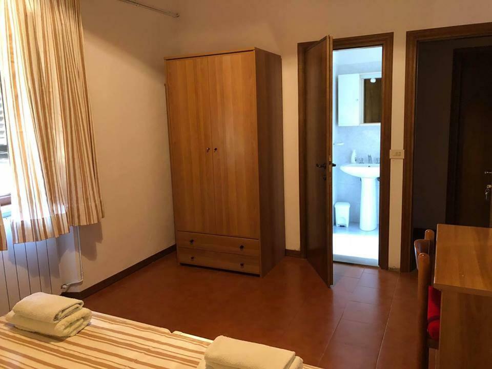 Podere San Francesco Bed and Breakfast Volterra Exteriör bild